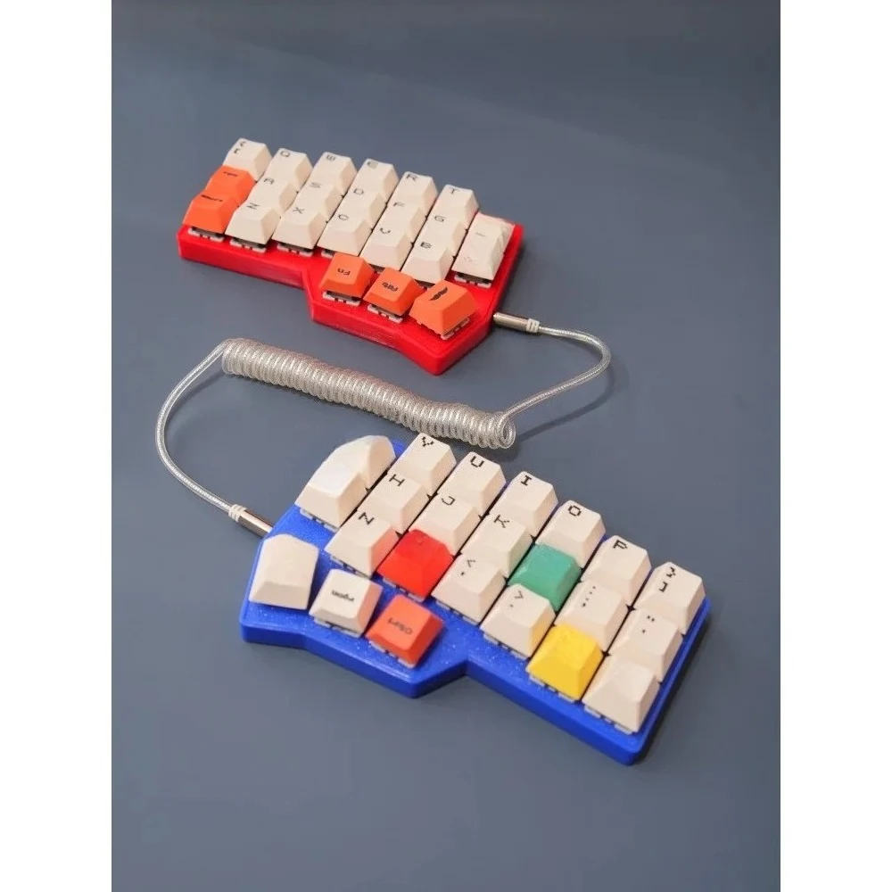 

Corne 46 Split Keyboard Kit Custom Red and Blue Wired Hot Swap Support VIAL RGB Portable Keyboard Ergonomics Gamer Accessory