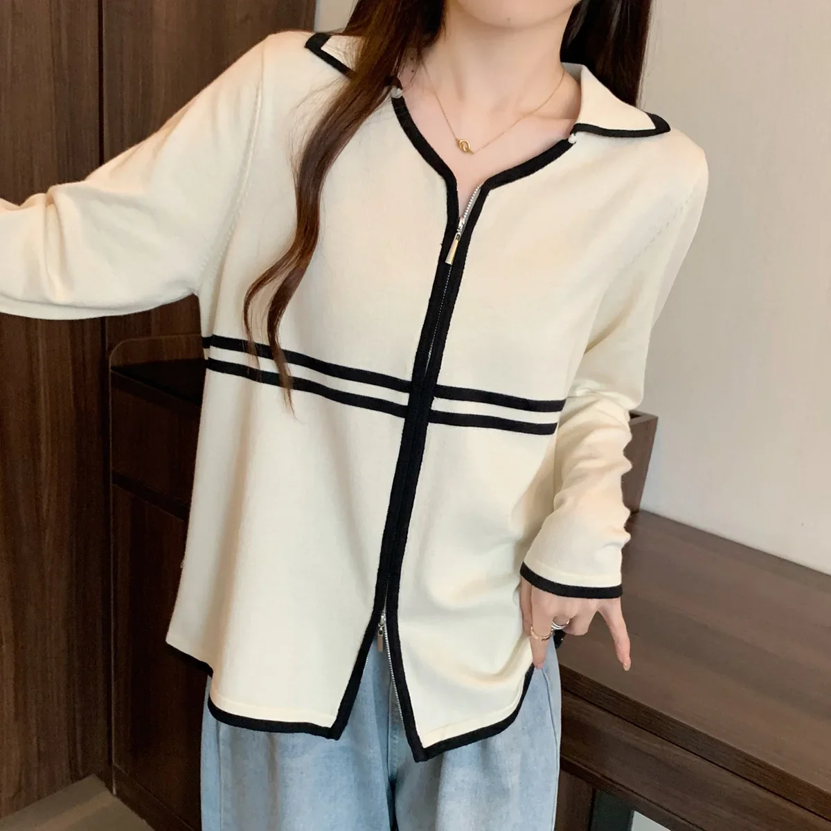 Spring Autumn Fashion Zip Cardigan Good Quality Korea Style Women Color Contrast Knit Coat Slim Long Sleeve Belly Cover Sweater