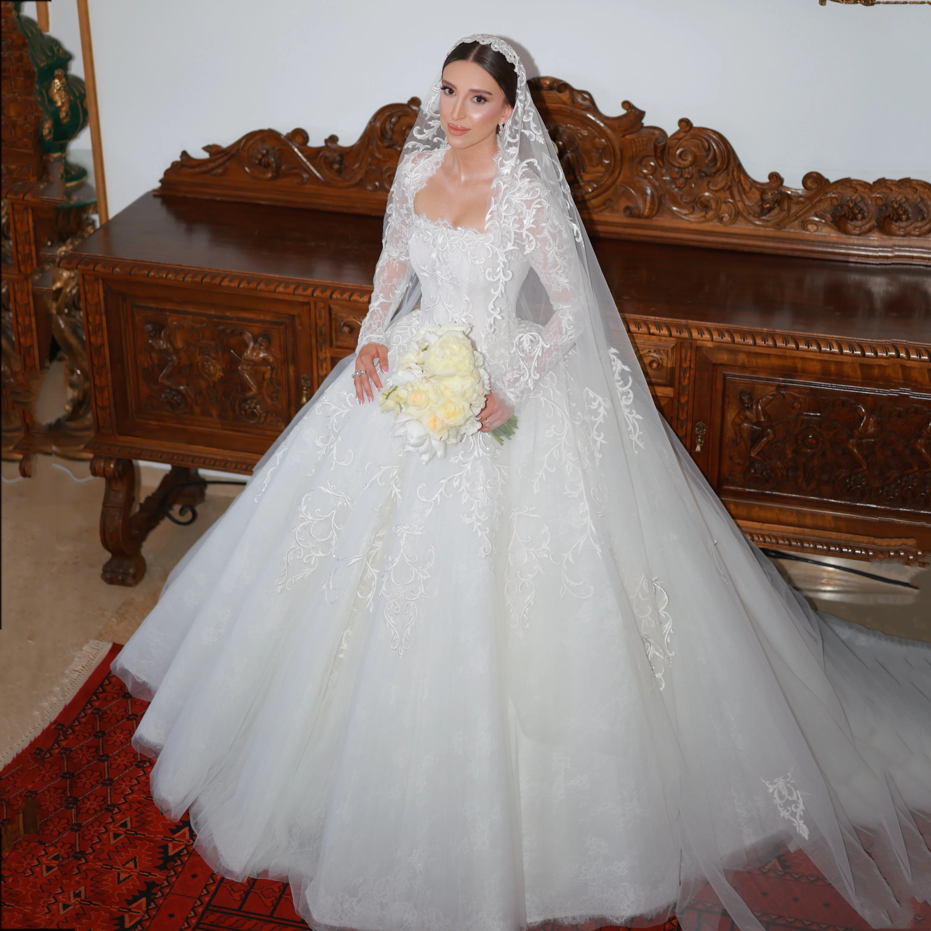 Customized High Collar Long Sleeve Lace Ball Dress A-line Square Collar Shining Bride Dress Church Train Luxury Wedding Dress
