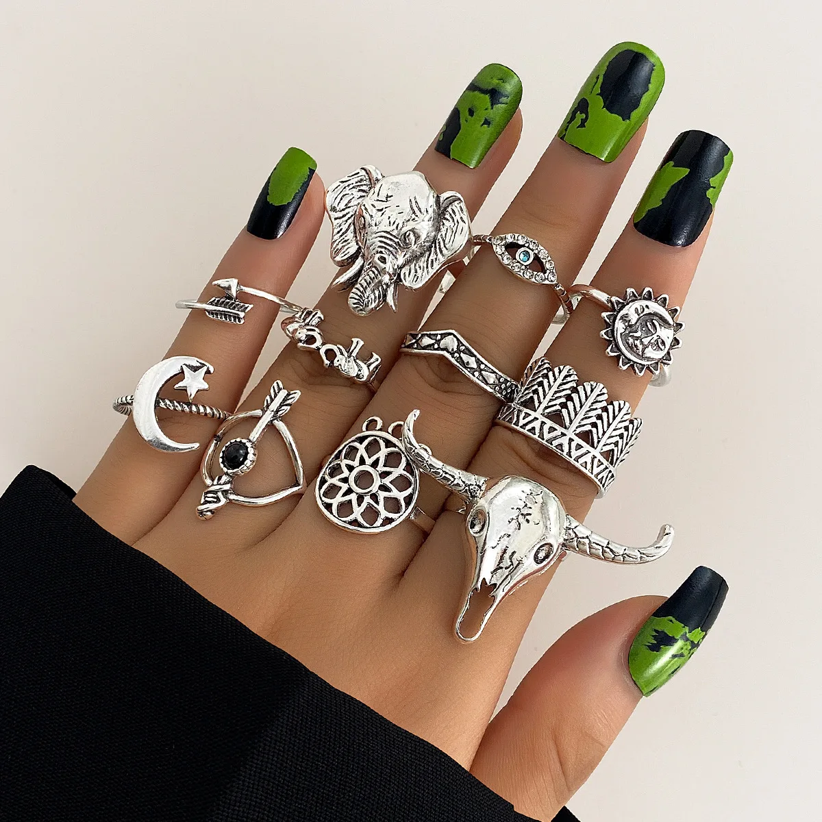 11Pcs/Set Silver Color Gothic Ring Set Bull Head Elephant Head Heart Eye Trendy Mix And Match For Daily Outfits Accessories