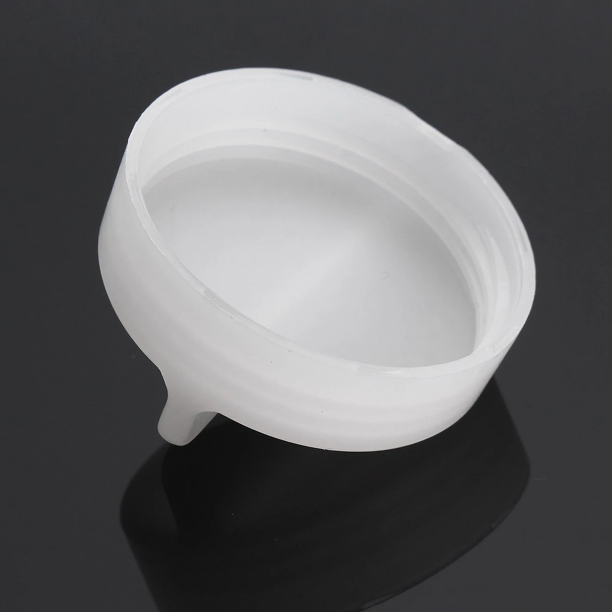 Рисунок 6 - Крышка Резервуара охлаждающей жидкости