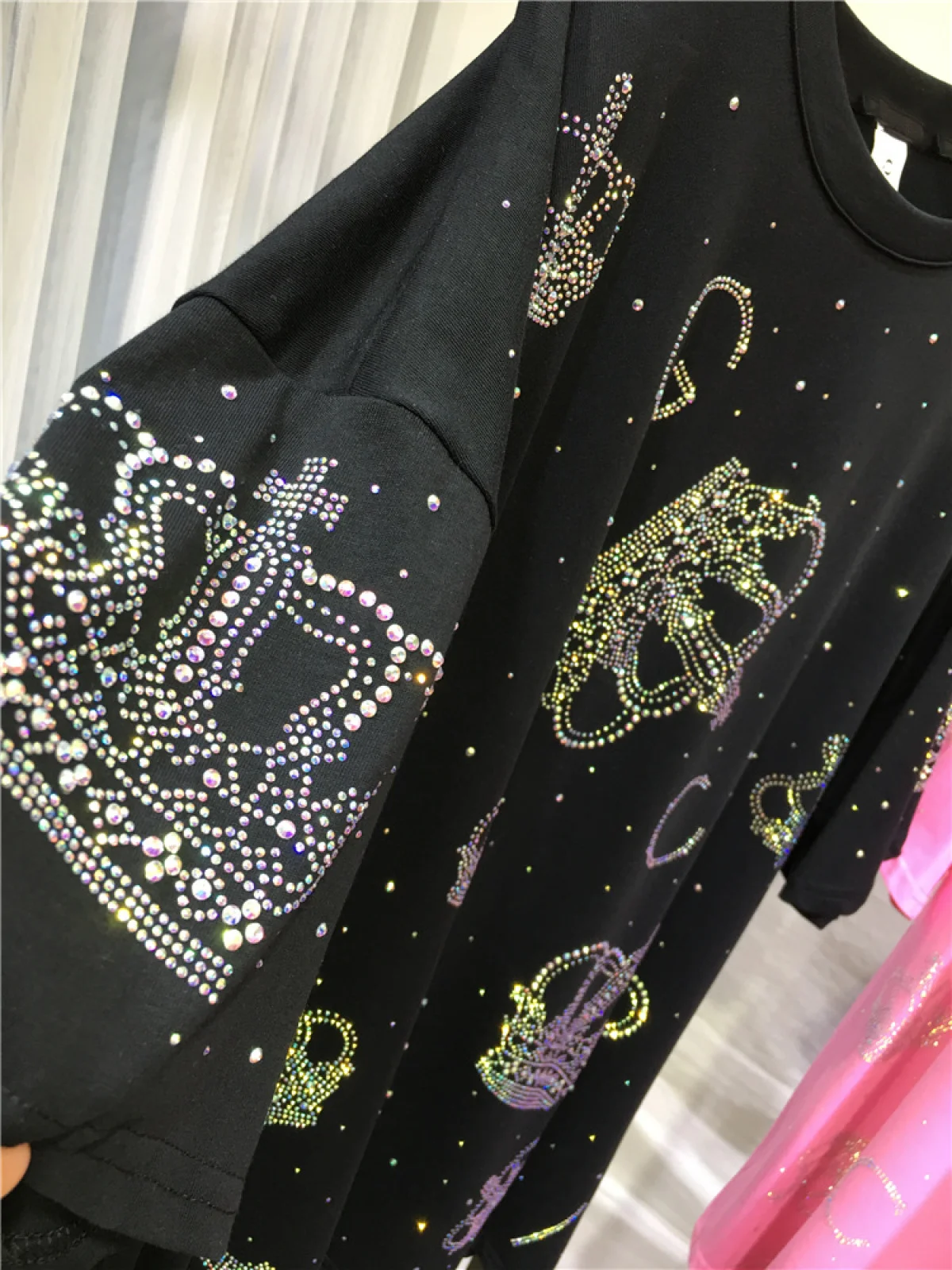 XL-4XL Plus Size Tshirt for Women with Rhinestone Crown Luxury Large Size Tops for Women Men Summer Women\'s Clothing Chubby Y2K