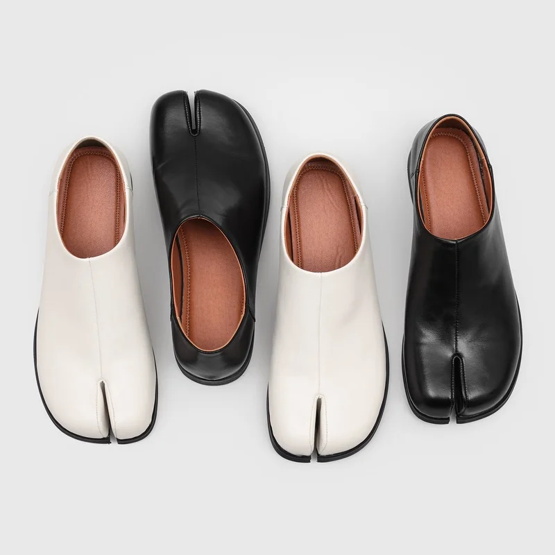 

High End Men Split Toe Pig Trotter Shoes Are Soft Comfortable Fashionable Personalized Trendy for Daily Commuting