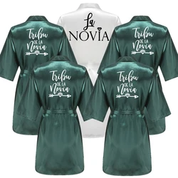 Women La Novia Spain Inscriptions Team Bride Wedding Kimono Satin Pajamas Bridesmaid Bathrobe Bachelorette Hen Party Robe Z001