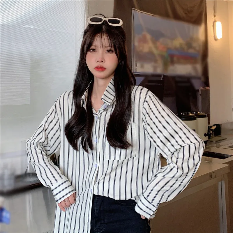 Korean Style Spring Autumn Women\'s Shirts Casual Coat Striped Thin Long Sleeves Design Sense Loose Coat