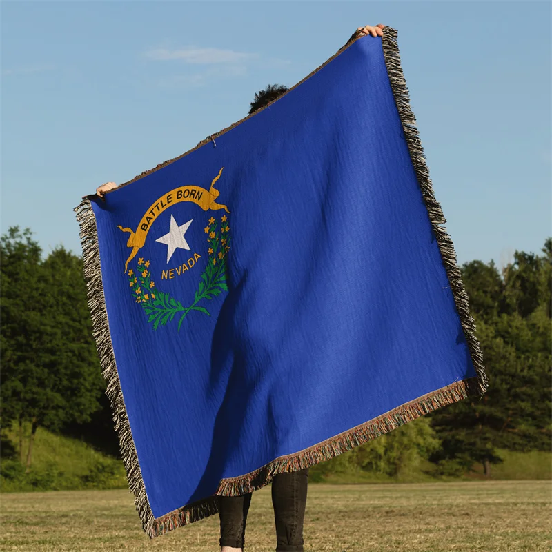 

Gaslight Gatekeep Girlboss Nevada Соединенные Штаты Америки Жаккардовое тканое одеяло с бахромой