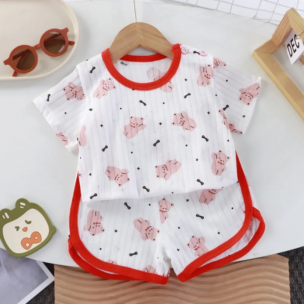 Breathable Cotton T-Shirt Shorts Set Soft Cartoon Two Piece Homewear Set Floral Print Top and Shorts Set Girl