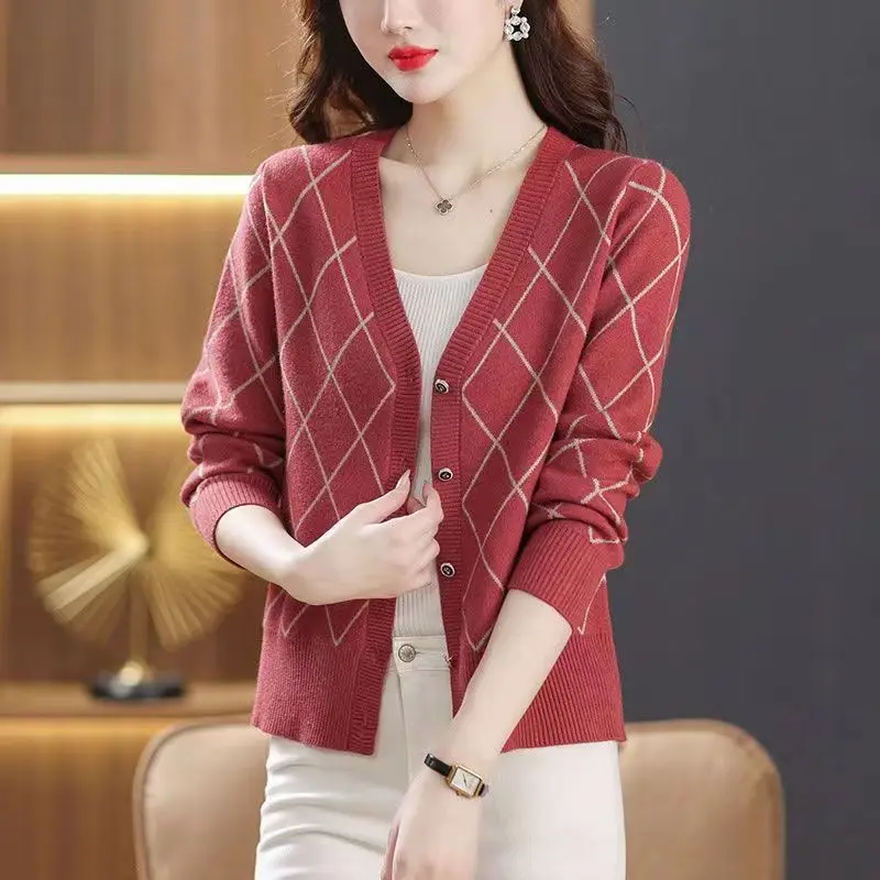 Women\'s Sweater Cardigan Button Tops 2023 Spring and Autumn New Korean Version Fashion V-neck Long Sleeved Plaid Sweater Coat