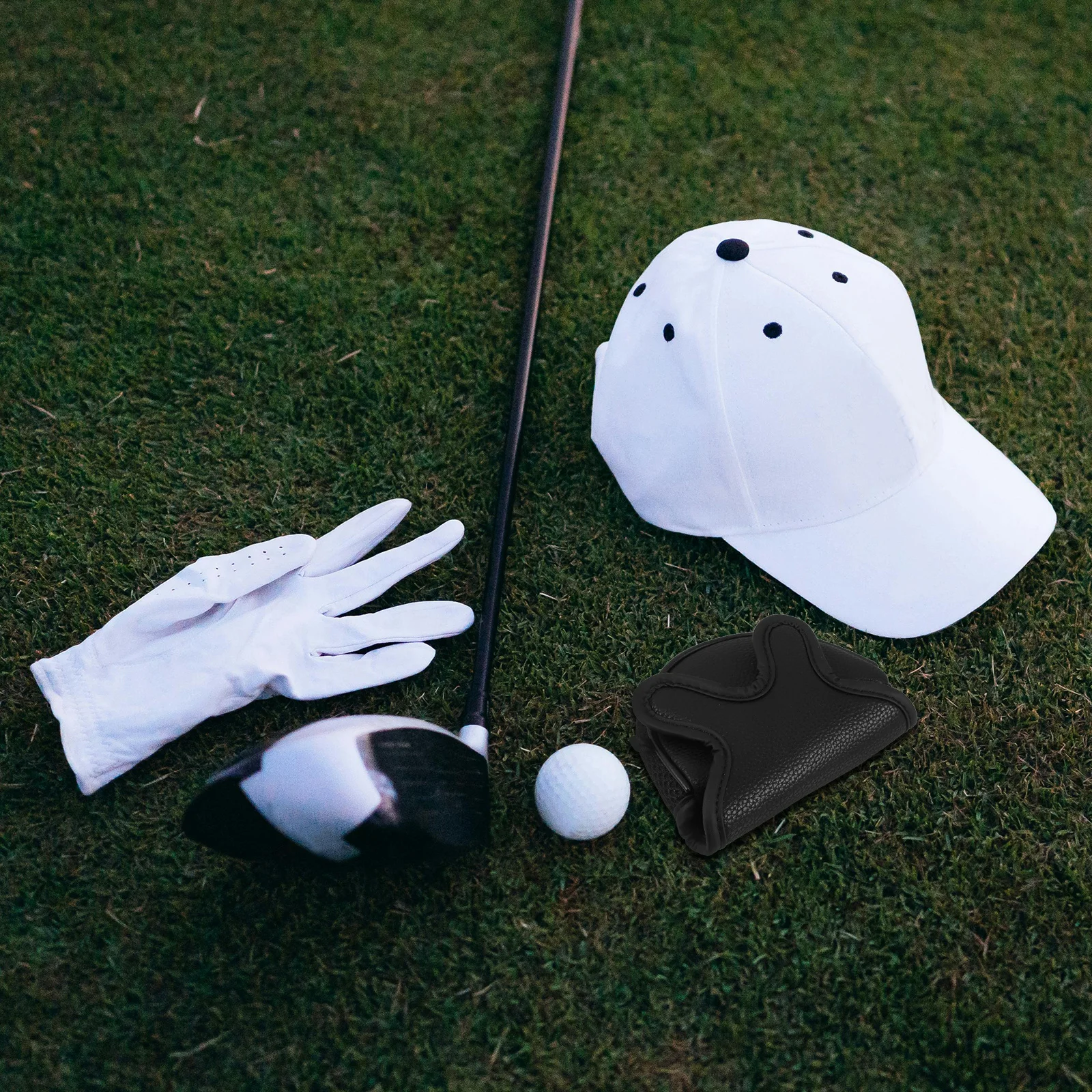 ชุดคลุมไม้กอล์ฟปลอม สำหรับไม้กอล์ฟวู้ด ไดรเวอร์ เหล็ก พัตเตอร์ อุปกรณ์ป้องกันไม้กอล์ฟ สีดำ ปลอกคลุมไม้กอล์ฟ