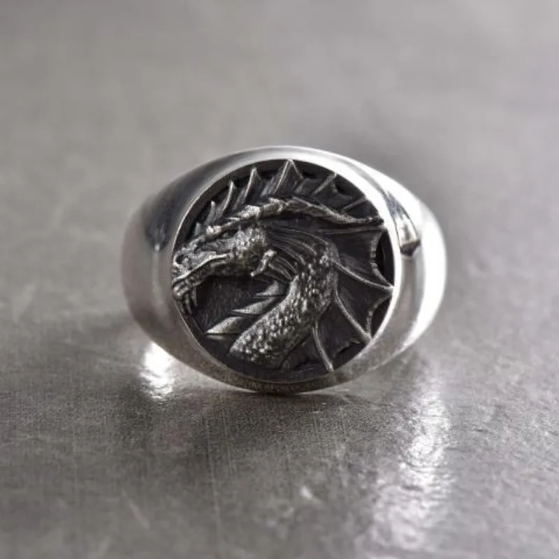 Men Retro Celtic Dragon Signet Ring Unique Vintage Engraved Statement Finger Ring Trendy Gothic Accessory for Casual Occasions