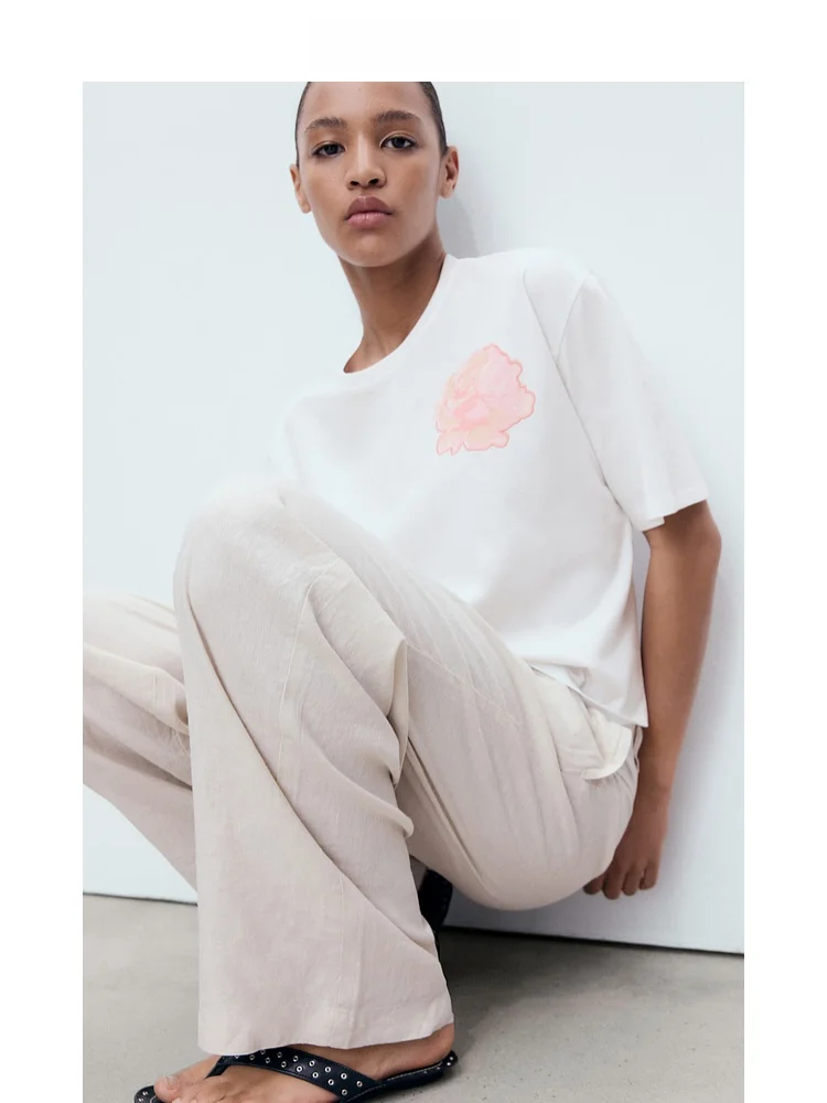 Mango Women's Cotton T-irt round Ne ort Sve Embroidered Print Casual Top Summer Faion Ladies' Clothing