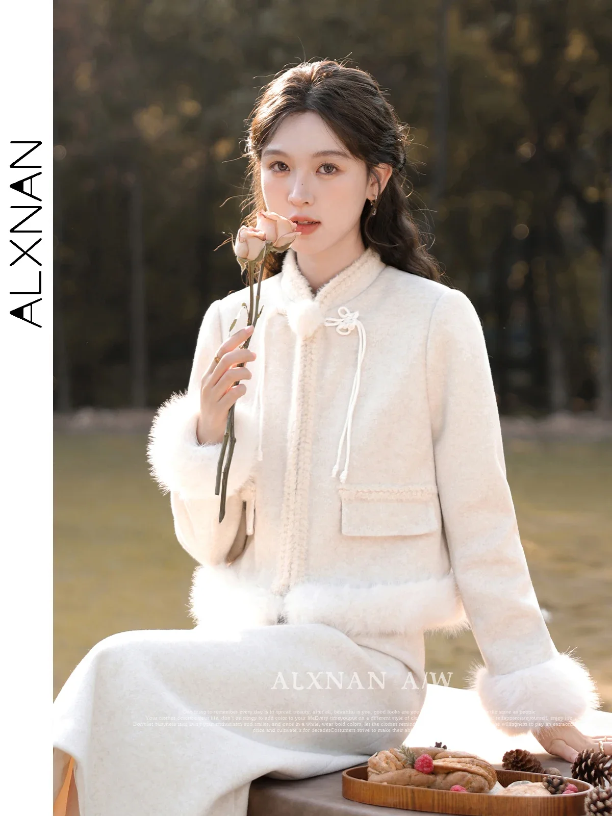 

ALXNAN Women's Neo-chinese Coats 2024 Fall Winter Mandarin Collar Spliced Fur Trim Long Sleeve Cropped Quilted Outerwear L330213