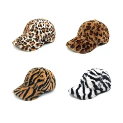 Women's Winter Leopard Pattern Baseball Cap Fashion Warm Plush Hat Versatile Shading Duck Tongue Cap Street Rebound Cap