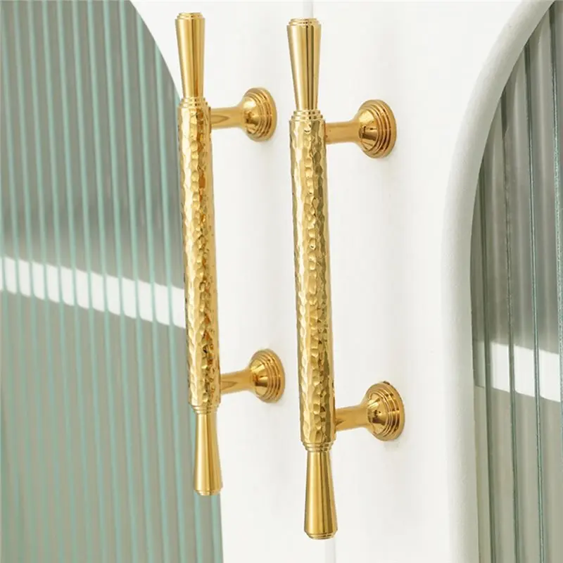 2025 الاتجاه منقوشة النحاس مقبض كابينة درج اليدوية المطرقة ماتي الذهب البرونزية الأثاث مقبض الباب مقابض طويلة خزانة C #4