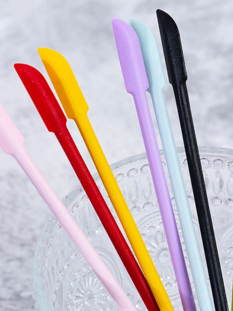 Grattoir à Double tête en Silicone, spatule à petite pointe, cosmétiques, fond de teint, crème, Mini cuillère à creuser, outils de maquillage, cosmétiques, 1 pièce