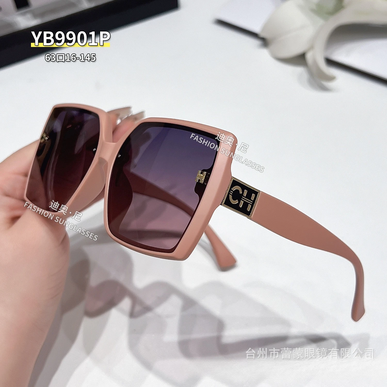 

New fashion sunglasses high definition polarized high grade UV protection outdoor driving hot wholesale