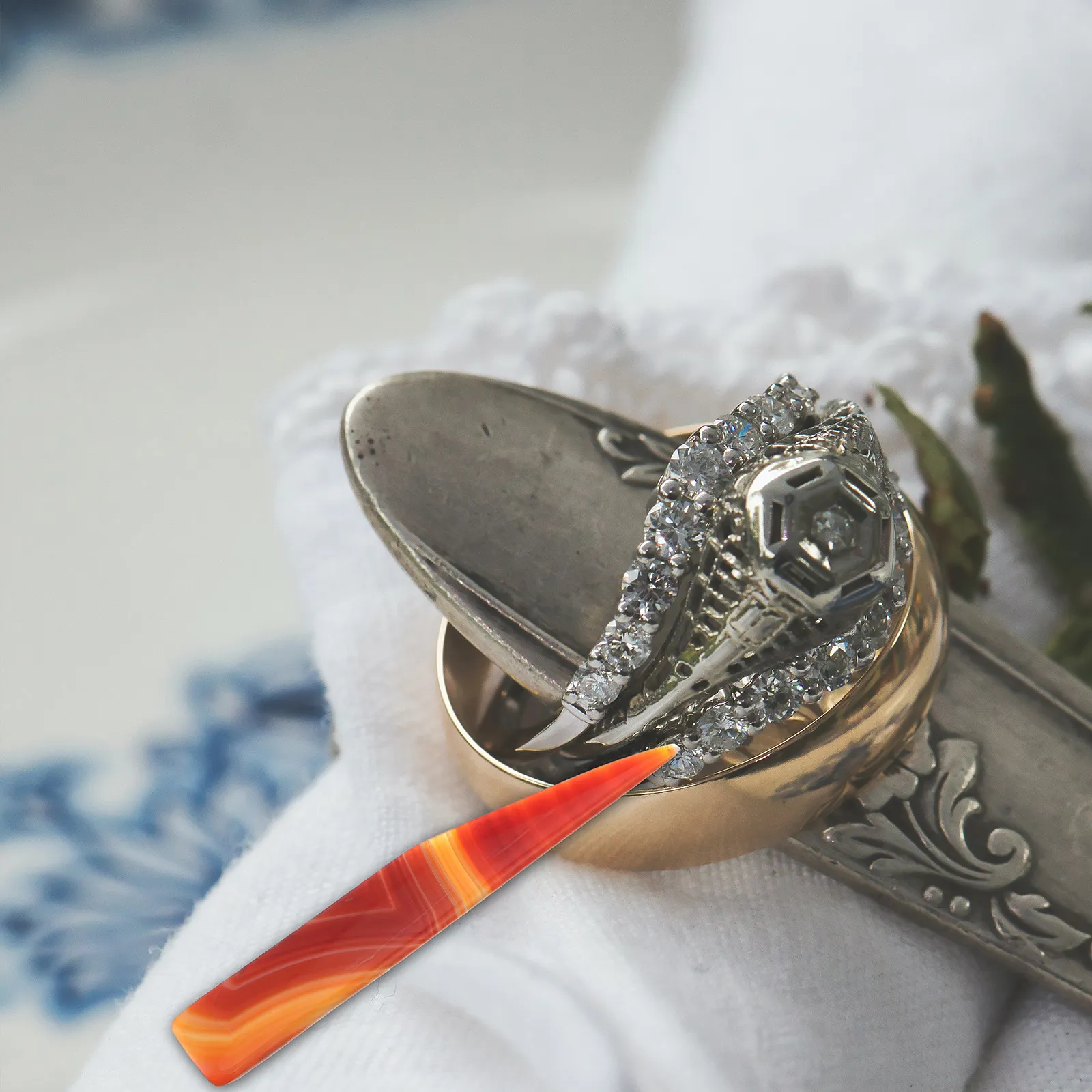 2Pcs Agate Burnisher Professional Jewelry Polishing Tool Brighten Rings Fast Effective with Water Or Polish Oil Agate Polishing