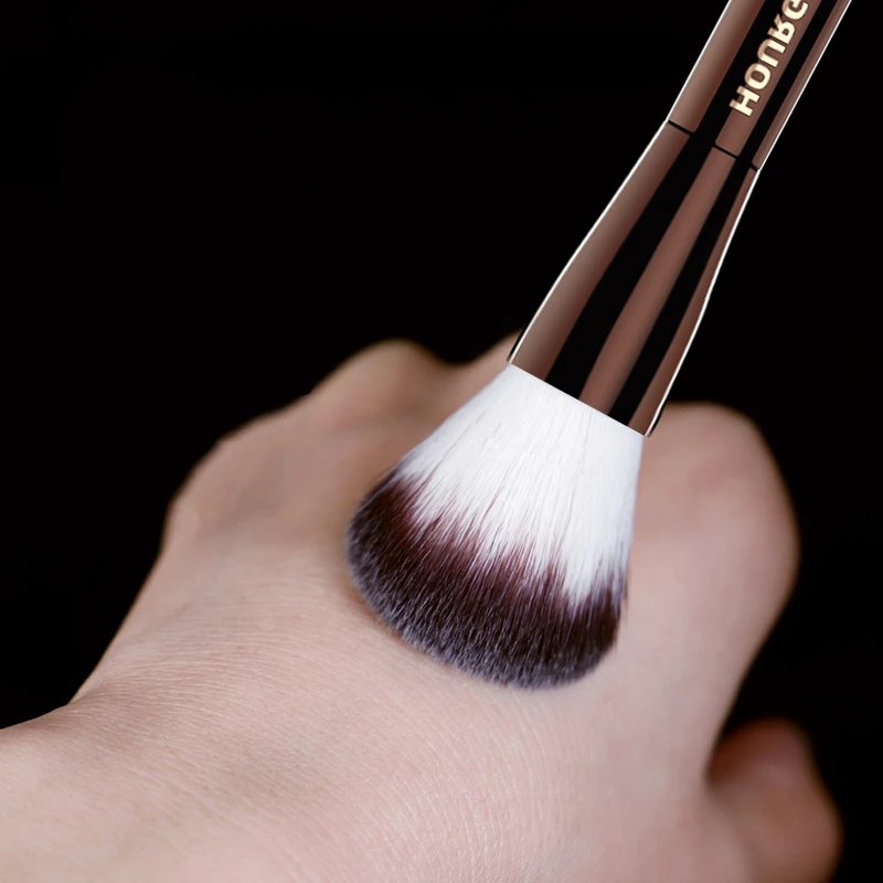 Hourglass Makeup Brush- No.17 Lighting Edit Brush Soft Fiber Hair Double Head Highlight Fashion Design Single Face Brush