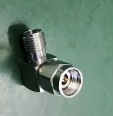 

2,92-JWK РЧ-адаптер 2,92 мм, колено «папа-мама», 2,92 «папа-мама», прямоугольное колено 40G