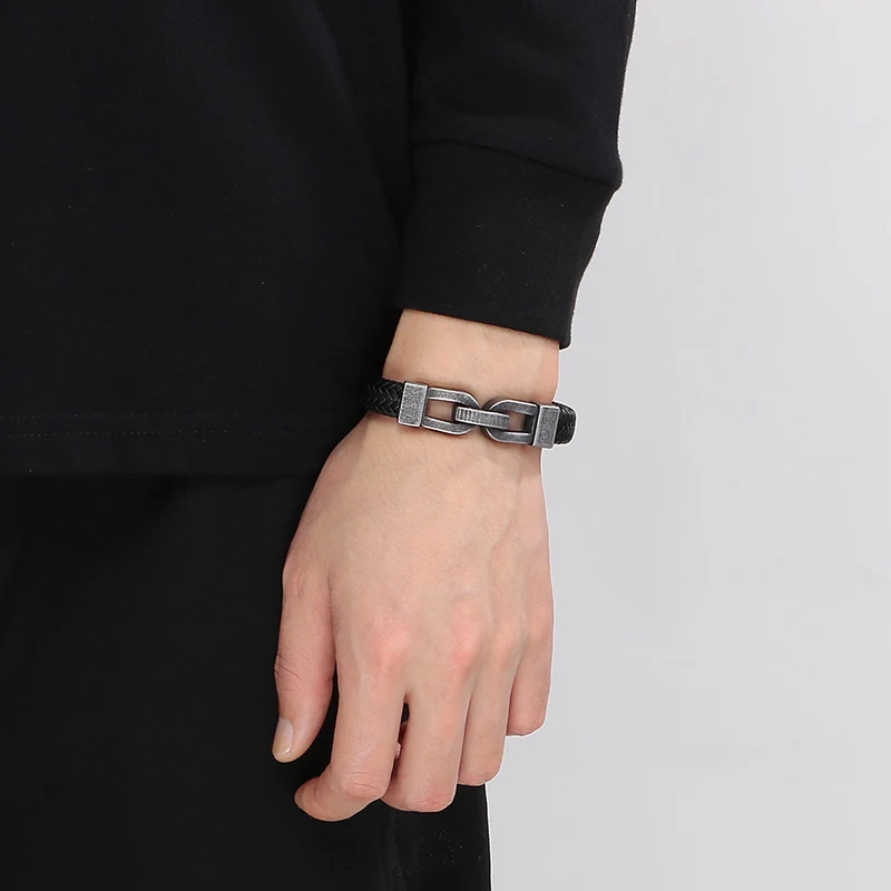 Chunky Geometric Cowhide Men‘s’ Bracelet 12mm Creative Stainless Steel Accessories Motorcycle Bangle Personalized Trend Jewelry