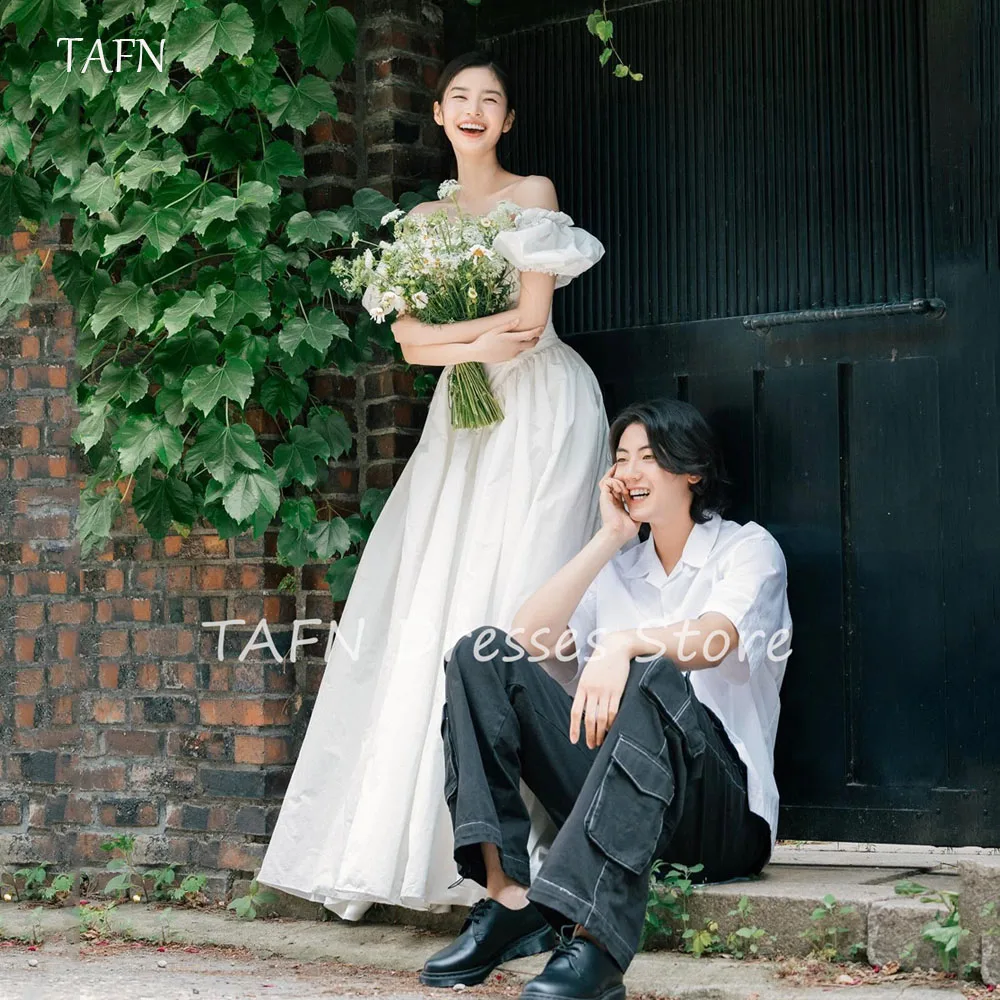 

TAFN Simple O Neck Puff Sleeve Wedding Dresss Korea Photo Shoot Taffeta A line Floor Length Bridal Gown Corset Back Custom Made