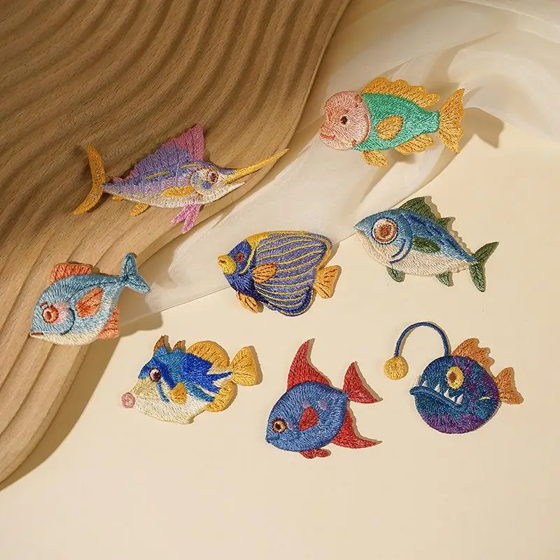 Parche bordado termoadhesivo de delfín, medusa, pez marino de verano para ropa, mochila escolar, sombrero, accesorio DIY para niños