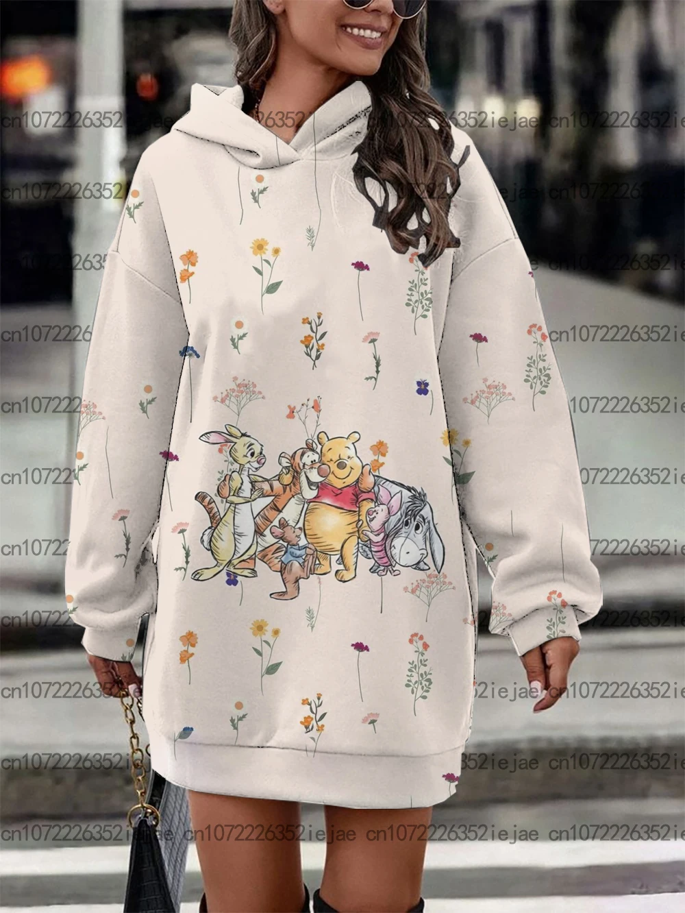 Nueva tendencia de moda vestido suéter Winnie the Pooh estampado mujer Sudadera con capucha de manga larga invierno Disney vestido jersey cálido al aire libre