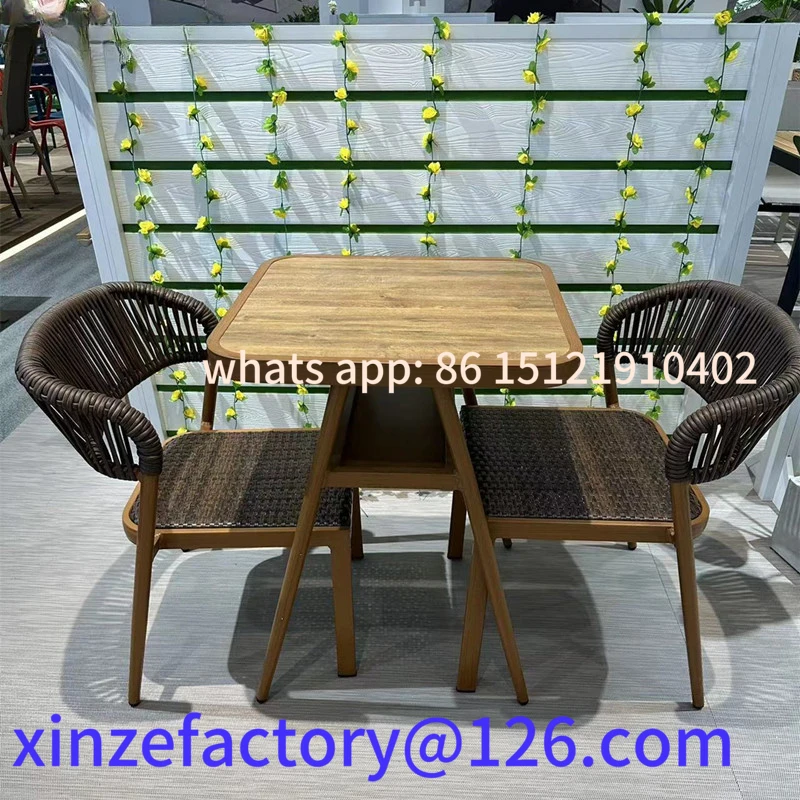 カスタマイズ可能な屋外とレジャー用のネットレッドラタン製ティーテーブルと椅子