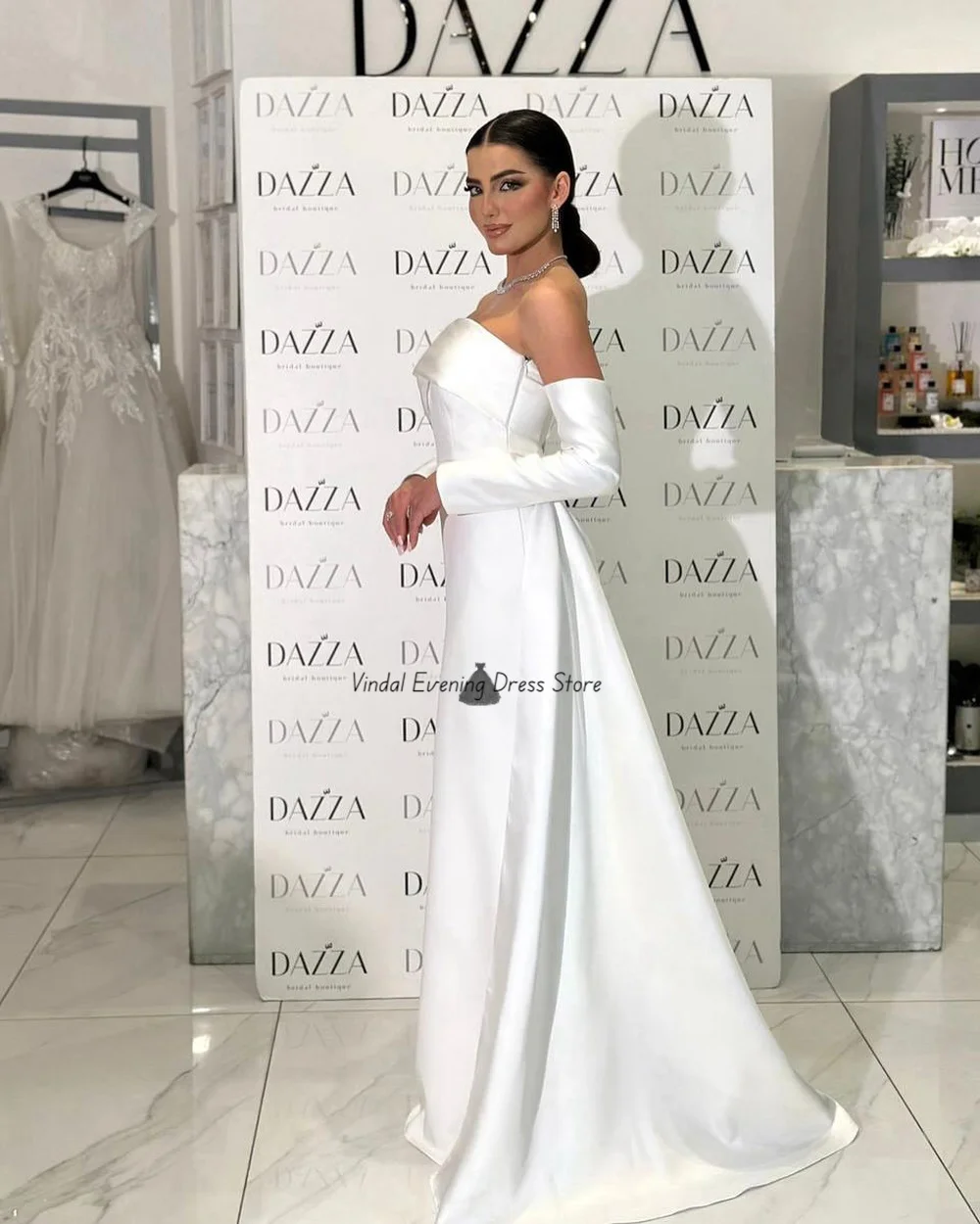 Vindal Zeemeermin Strapless Formele luxe Feestjurk Vloerlengte Hof Trein Strapless Elegante Aangepaste Avondjurk 2025