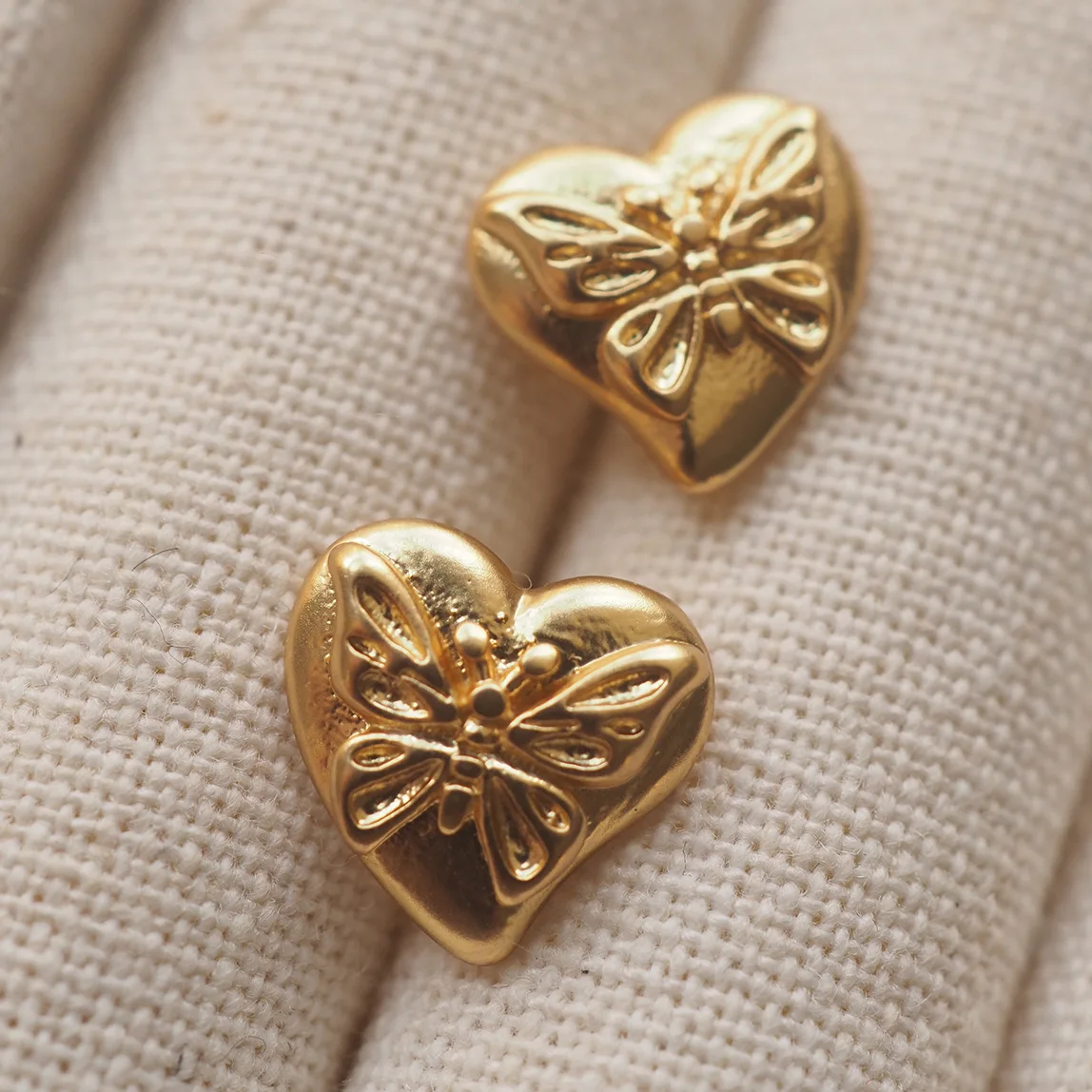 

Vintage Greek Gold-Plated Relief Stud Earrings - Heart & Butterfly Design, Niche Statement Jewelry