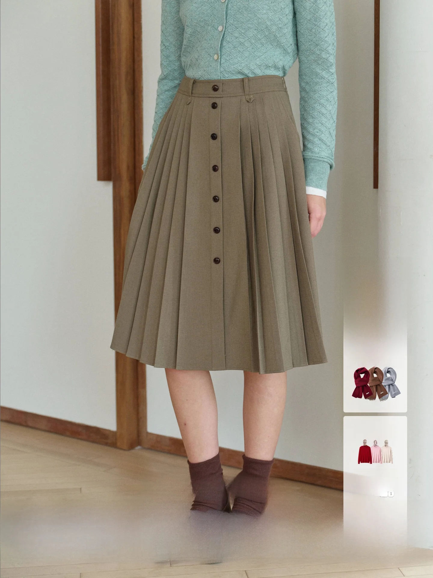 SimpleRetro High Waist Single Button Pleated  Skirt Women's High Waist Slimming Skirts School Style Polyester Fabric