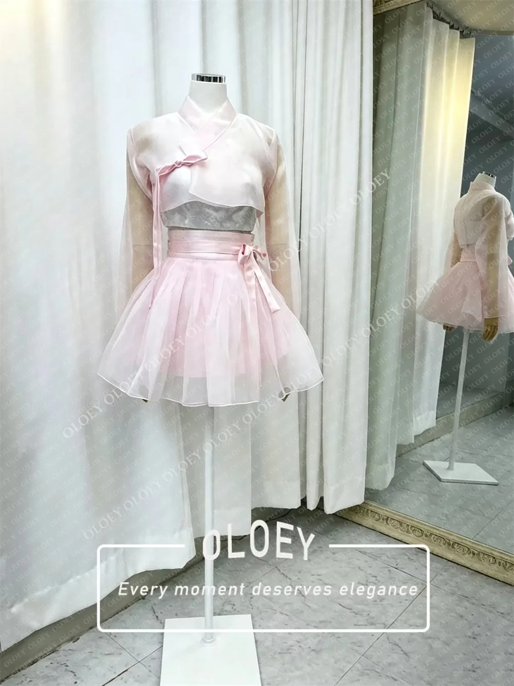 OLOEY Modern Pink Short Concert Hanbok 2026 Korean Photo Shoot Performance Dress Customized 3 PCS Top Jacket Mini Skirt