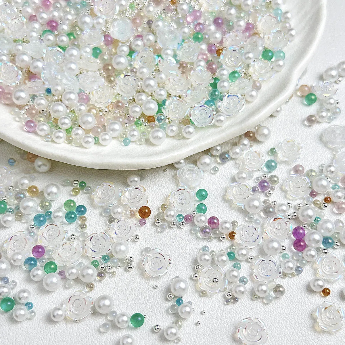 1 boîte transparente créative camélia résine Nail Art décorations minimaliste simulé perle Mini perle colorée mixte ongles breloques bricolage