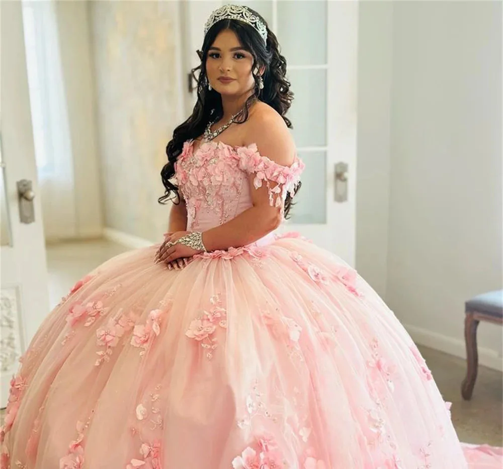 Розовые платья Quinceanera, бальное платье с открытыми плечами, тюлевые платья с цветочным принтом Sweet 16, 15 лет, по индивидуальному заказу