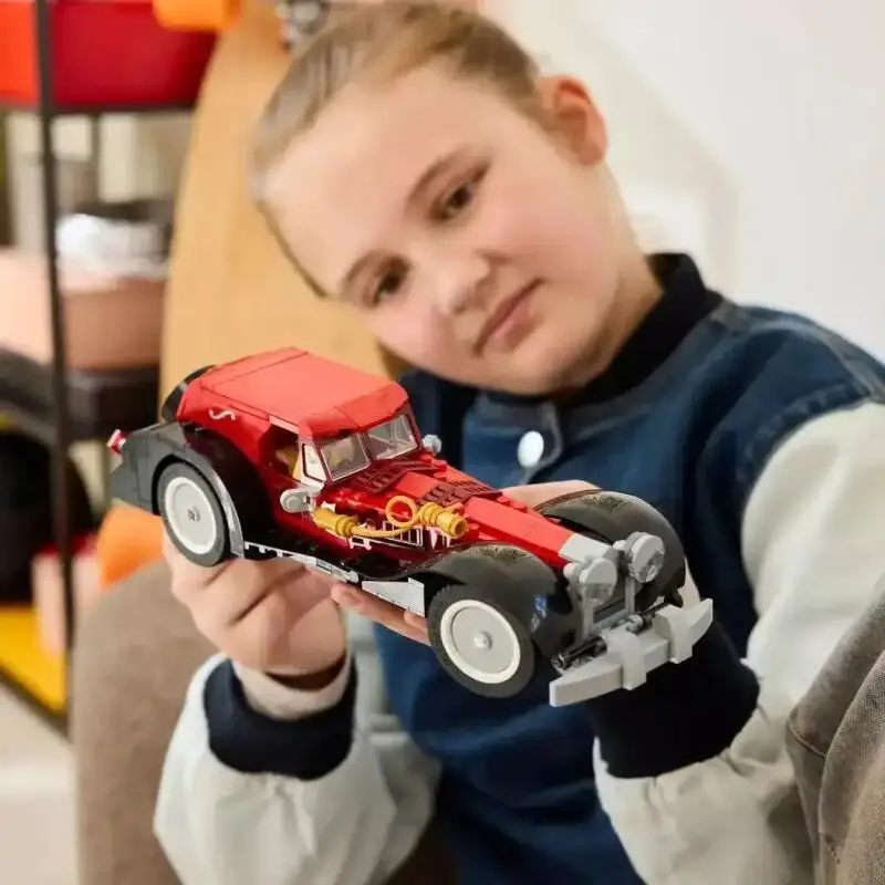 NOVO 2025 Novo produto 43277 Conjunto de blocos de construção de carro de luxo Cruella, presente de Natal e aniversário