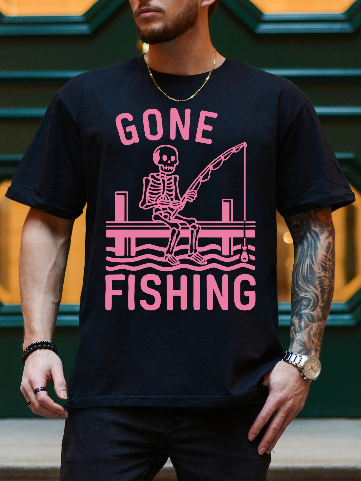 تي شيرت Gone Fishing للرجال برسومات يومية - تي شيرت قطن 100% للرجال، تي شيرت كاجوال أسود