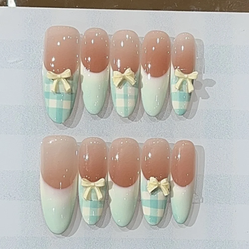 10 pièces faux ongles faits à la main conseils portable paillettes violet long ovale faux ongles Art avec strass conception oeil de chat presse sur les ongles