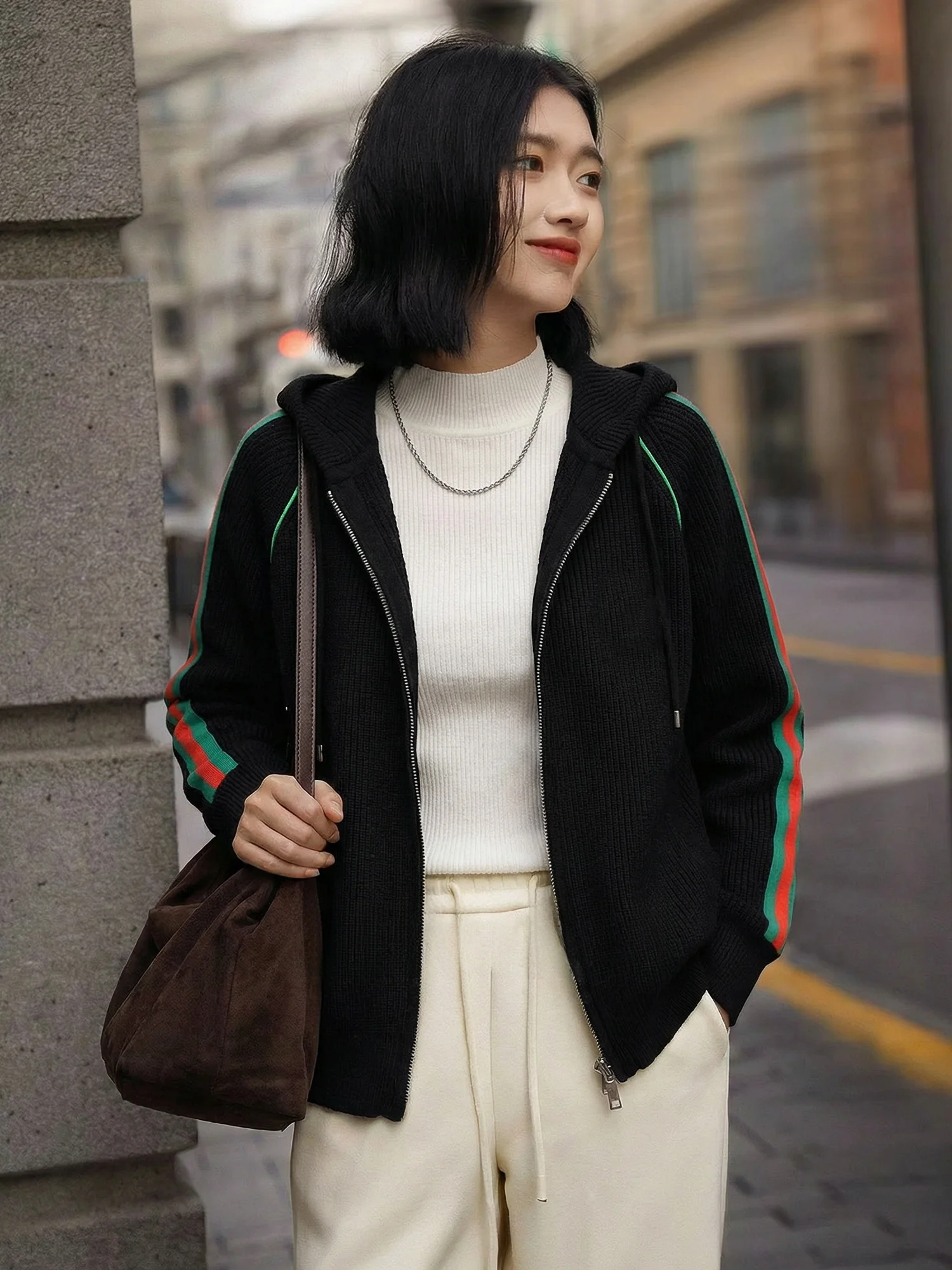 

Вязаный кардиган Chivirin Spring 2026 с капюшоном, в полоску, женский, спортивный, в стиле колледж, длинный рукав, дышащий, повседневный топ