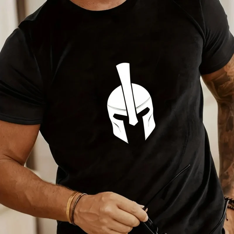 تي شيرت رجالي أسود مطبوع خوذة يونانية تصميم قطن عالي الجودة 180 جرام