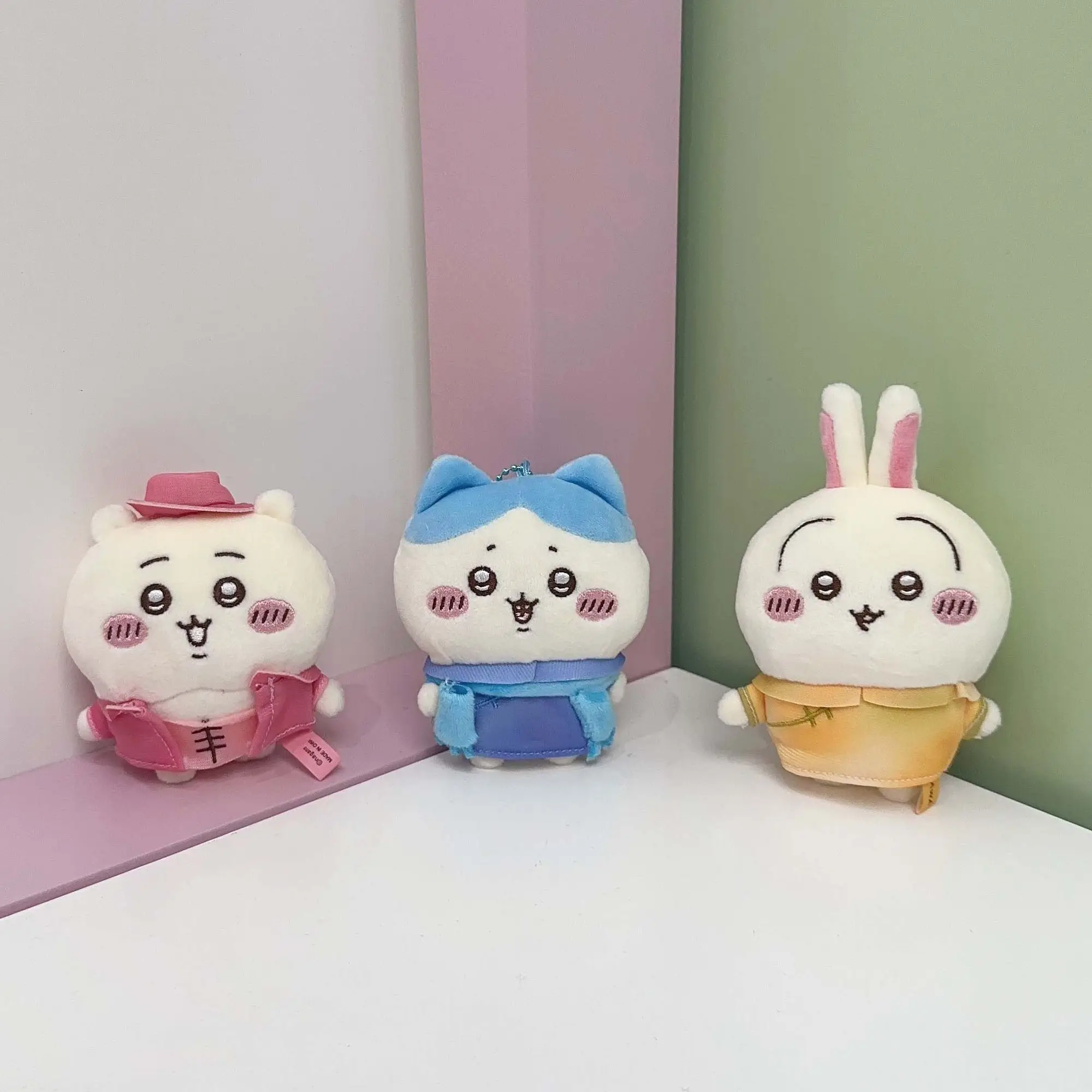 

Милая винтажная плюшевая кукла Chiikawa Usagi Hachi, брелок, мягкая игрушка, кавайный подвесной декор, забавный подарок для девочек, детский подарок на день рождения