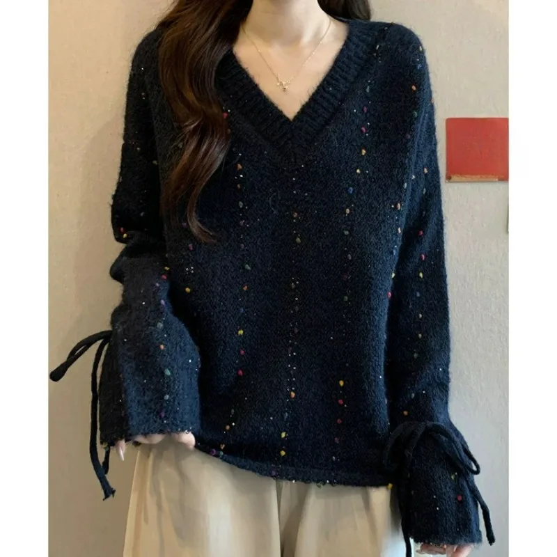 

Autumn and Winter New Comfortable and Fashionable Slim and Thin Jacket V-neck Loose Drawstring Knitted Top