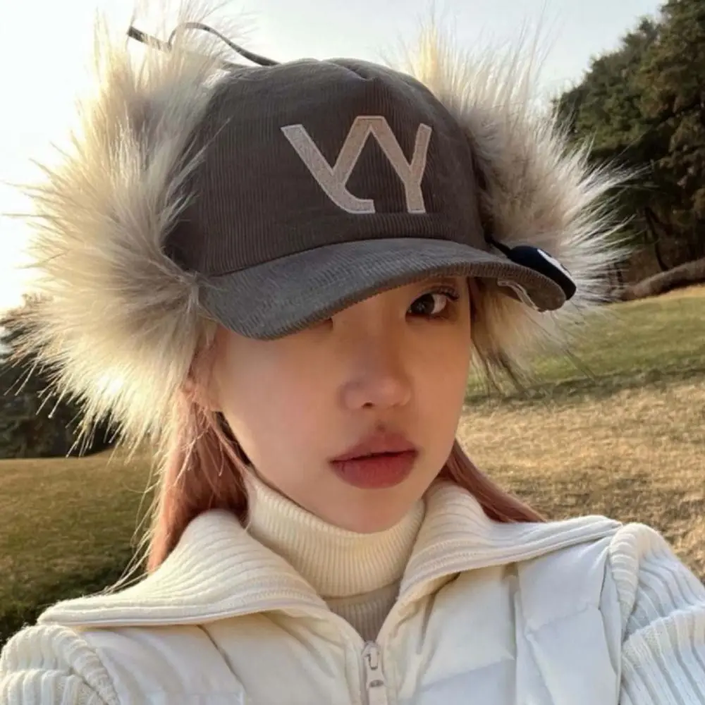 

Retro Korean Style Corduroy Baseball Cap Embroidered Casual Feather Baseball Hat Sunshade Warm Y2k Peaked Cap Streetwear