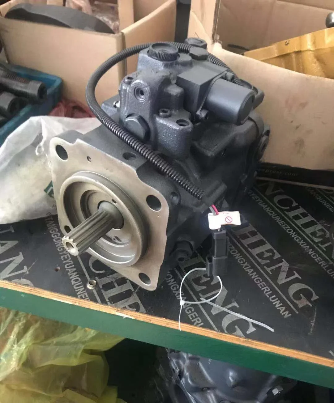 

TLF 708-1s-00970 Hydraulic Pump 708-1S-00940 for Loader WA480-6 D375A-5 WA430-6 WA380-6