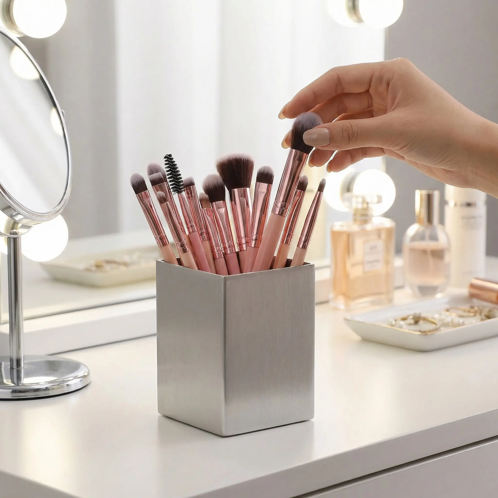 

Премиальный настольный органайзер из нержавеющей стали: многофункциональный держатель для ручек, карандашей, маркеров и канцелярских принадлежностей