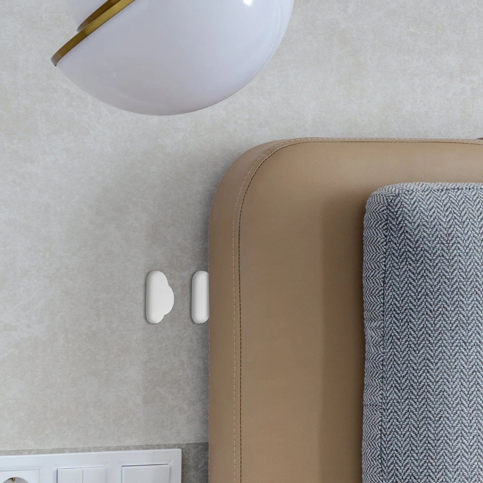 

4Pcs Heart Shape Furniture Protective Pads Self Adhesive Bumpers Door Stopper Wall Protectors for Home Surface Protection and