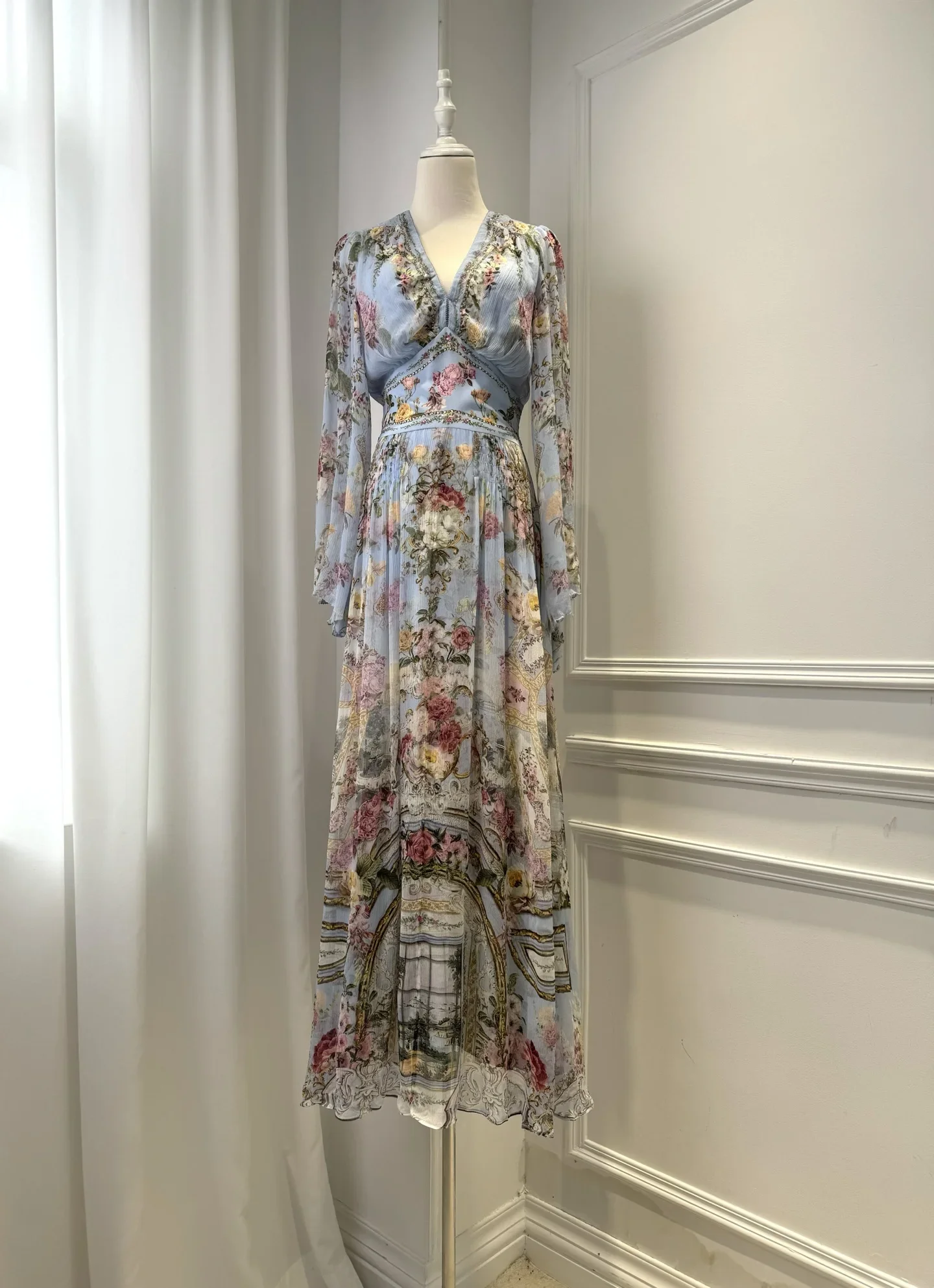 

Crystal Beaded Women Blue Maxi Dress Flower Printed V-Neck Long Sleeve Elastic Waist Holiday 100% Silk Robe