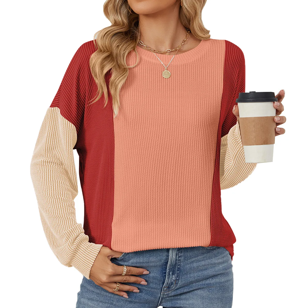 New fashionable contrasting color long-sleeved loose threaded patchwork T-shirt