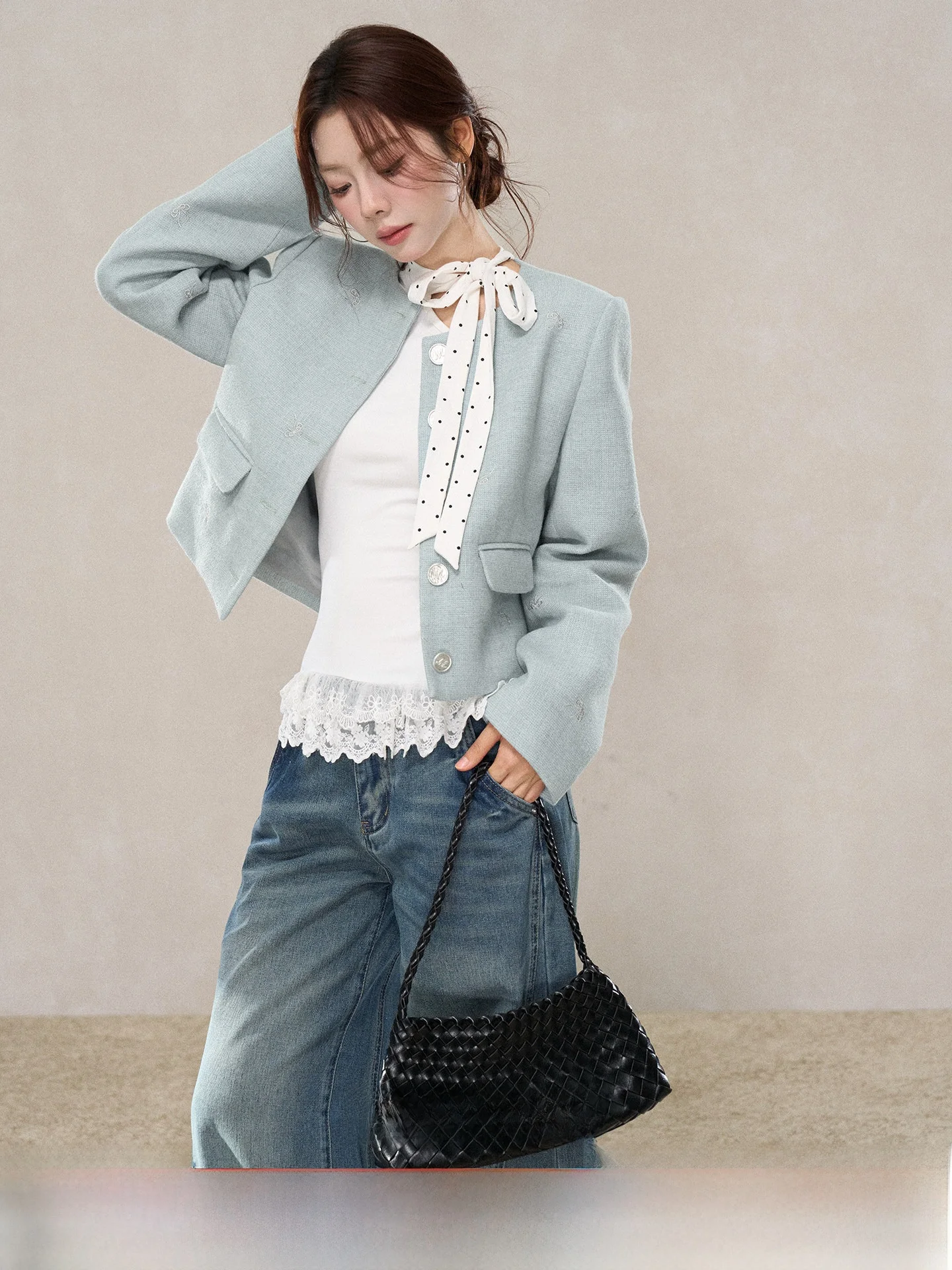 

Повседневная свободная короткая куртка для женщин, модный топ Small Wildberry, новинка осени 2025, дизайнерская верхняя одежда премиум-класса для отдыха