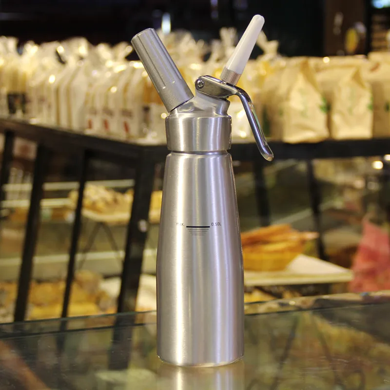 

The product can be customized. Cream gun cream bubbler Fresh cream coffee mounting machine Frappuccino cream siphon bottle