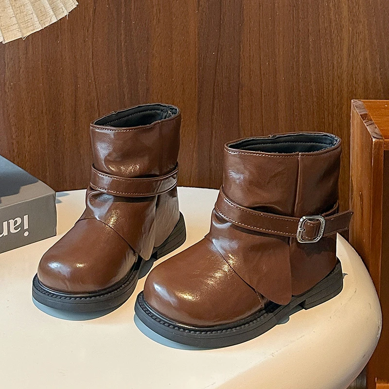 أطفال الأحذية الجلدية النمط البريطاني موضة الفتيات أحذية بوت قصيرة أصابع مستديرة تنوعا 2025 الخريف الشتاء جديد الأطفال الأميرة الأحذية #1